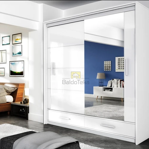 Balti blizgūs fasadai ir aliuminio bėgeliai