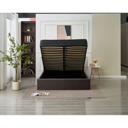 Erdvi lova su funkcionalia patalynės dėže