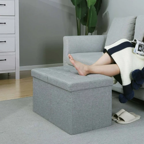 Tvarkingi namai su praktiška skrynia