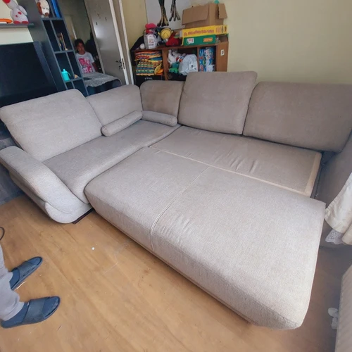 Ergonominis MARGES kampas su patalynės dėže