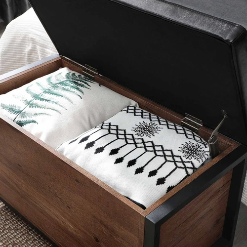 Krūtinės stalas su saugumo instrukcijomis ir vadovu