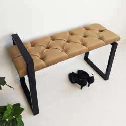 Rankų darbo minkštasuolis – tvirtas ir patvarus