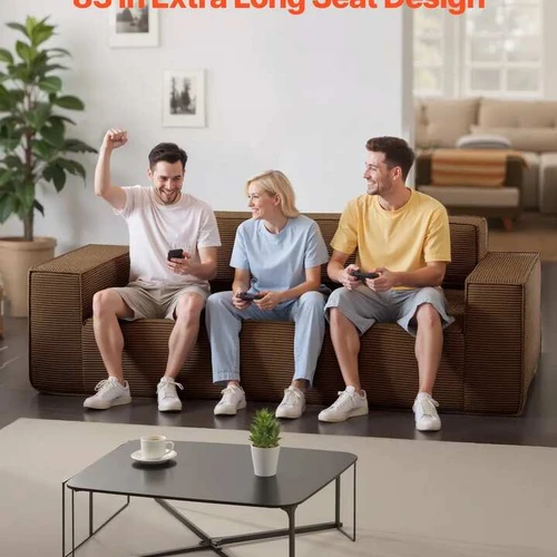 Patogi ruda velvetinė sofa svetainei