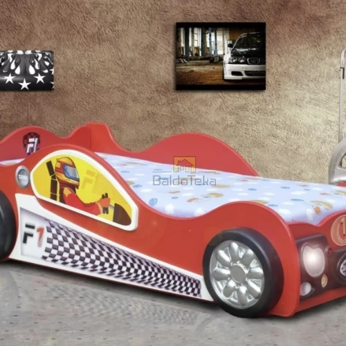 Tvirtas lovos rėmas su šviečiančiomis lempomis ir grotelėmis