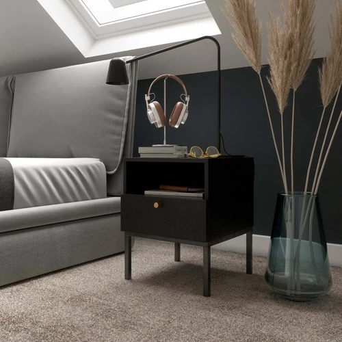 Praktiškas naktinis staliukas dviejų spalvų variantų