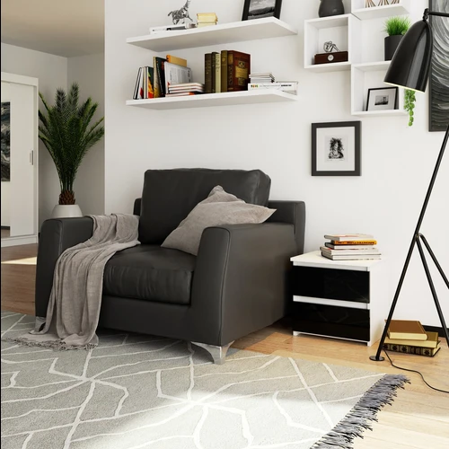 Lengvas ir patvarus naktinis staliukas su blizgiais fasadais