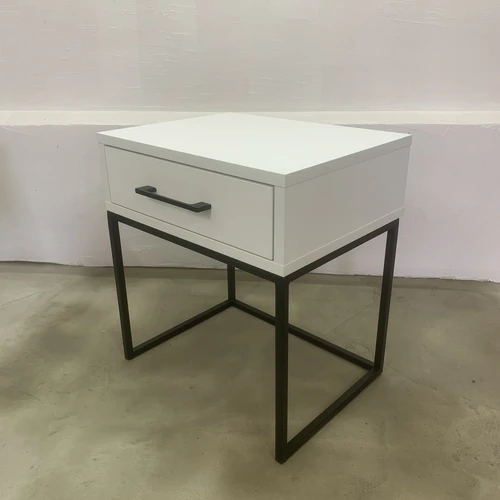 Unikalūs baldai pagal jūsų užsakymą