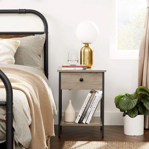 Kompaktiškas 40x40x55 cm staliukas su 20 kg apkrovos talpa