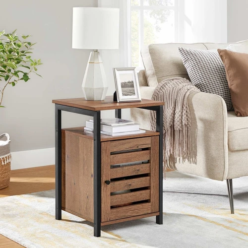 Kompaktinis 40x40x60 cm naktinis staliukas