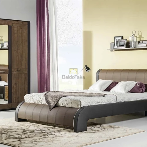 Tvarkinga spinta su tylaus uždarymo sistema ir vientisu dizainu