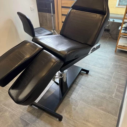 Naudota hidraulinė kosmetologinė lova