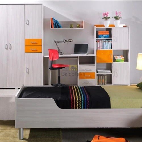 Praktiška spinta 120 cm pločio, 75 cm aukščio, 70 cm gylio, LMDP