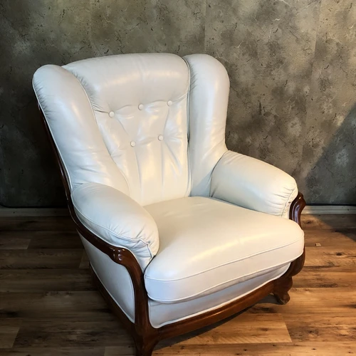 Sofa ir foteliai – itališkas dizainas