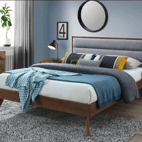 Moderni riešuto ir pilkos spalvos lova su grotelėmis