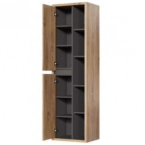 Erdvi spinta su tyliu uždarymu ir kabinimo galimybe