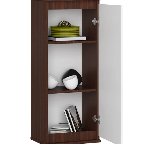 Minkšta kėdė su mediniu karkasu