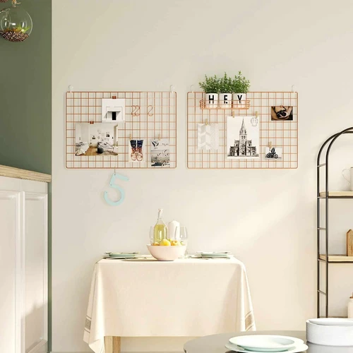 Tvarkinga grotelių plokštė sąskaitoms ir nuotraukoms