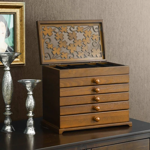 Tamsiai rudas MDF stelažas su funkcionaliu dizainu