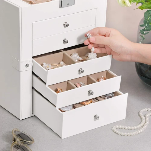 Elegantiška balta papuošalų dėžutė su veidrodžiu