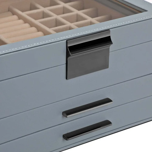 Papuošalų dėžutė su skirtingu stalčių išdėstymu