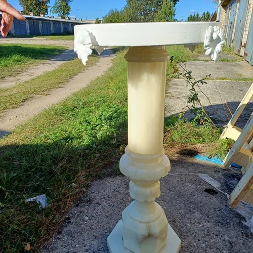 Parduodu geliu staliuka