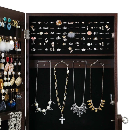 Moderni spintelė jūsų brangenybėms