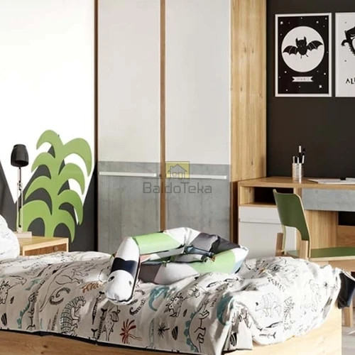 Stilinga lova su patalynės dėže ir grotelėmis