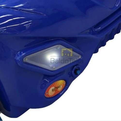 Liko 2 vnt. šviečiančių lovų su medinėmis grotelėmis