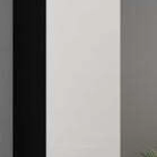 Stilinga spinta su blizgiu MDF ir PUSH CLICK sistema