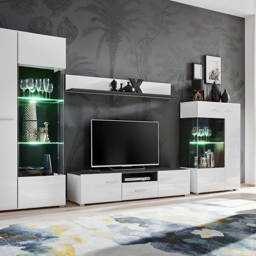 Plati spinta su grūdintu stiklu ir juodomis rankenomis