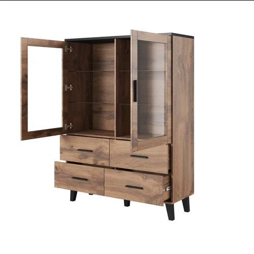 Praktiška spinta su matiniu korpusu ir patvariu viršumi