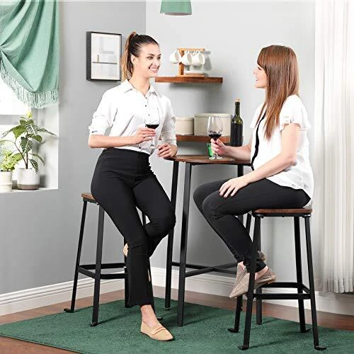 Komplektas 2 kėdės su priedais ir instrukcijomis