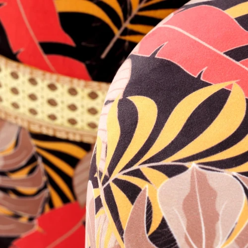 Kėdės iš audinio ir sintetinio rotango, įvairiaspalvės