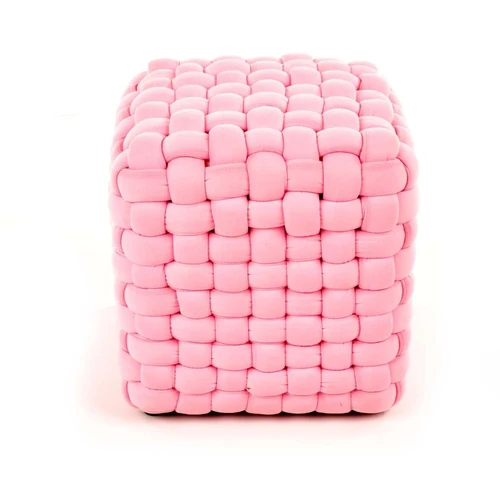 Dekoratyvi pagalvė 35x35x35 cm su šviesiai rožiniu audiniu