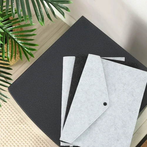 Namų biuro tvarkymas su stilingais baldais