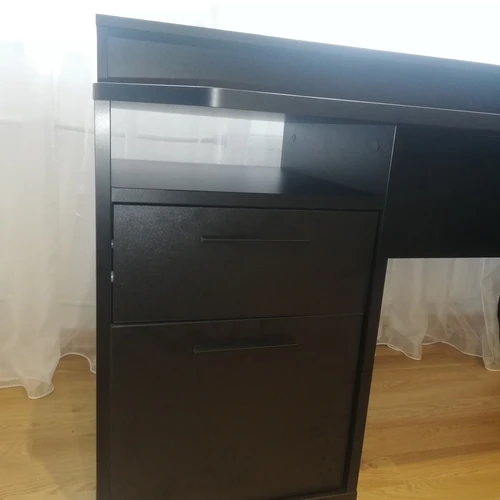 Kokybiški baldai su minimaliais defektais