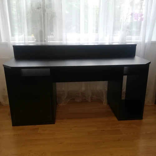 Išskirtiniai baldai su galimybe derėtis