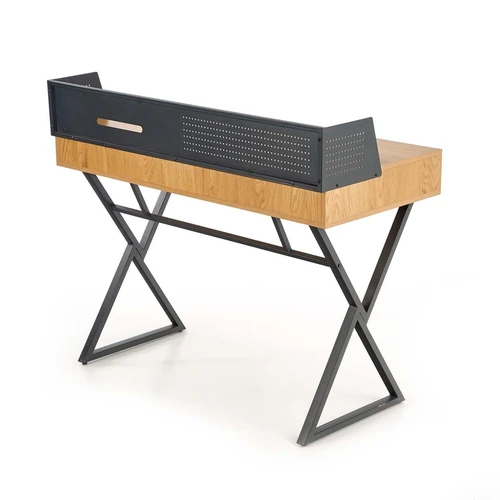 Praktiška ir stilinga spinta su auksinio ąžuolo ir juodos spalvos apdaila