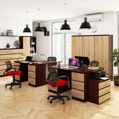 Kompiuterio stalas su dviem spalvų variantais