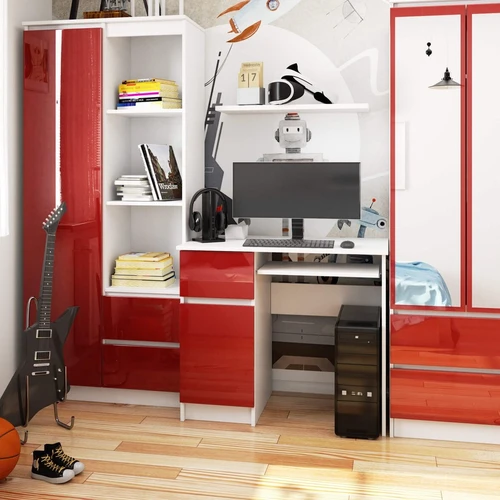 Tvirtas ir patogus stalas su moderniu dizainu