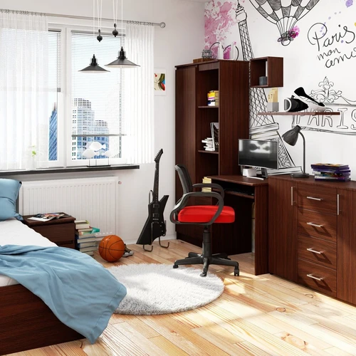 Tamsiai rudas stalas biuro kampeliui