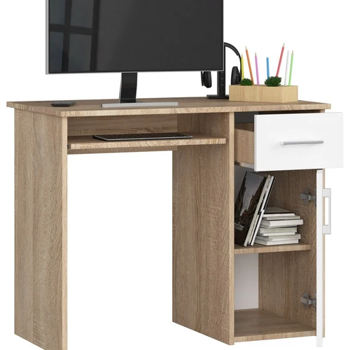 Laminuotas stalas su metaliniais kreiptuvais ir daug vietos