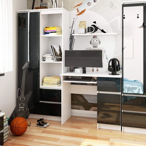 Baltos ir grafito spalvų derinys su blizgiu efektu