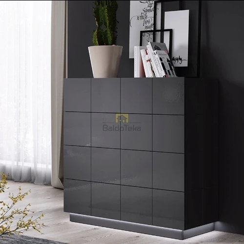 Erdvi spintelė su cokoliu ir kojelėmis, MDF medžiaga