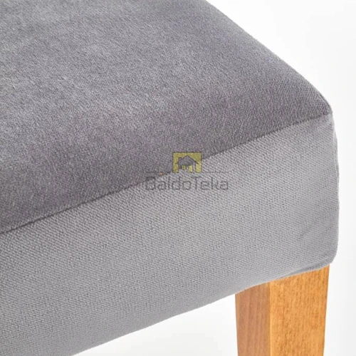 Stilinga kušetė natūralaus medžio ir gobeleno derinys