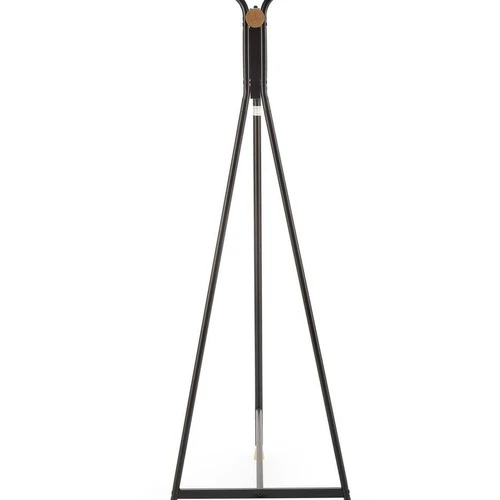 Juodos spalvos spinta su natūraliu medžio dekoru