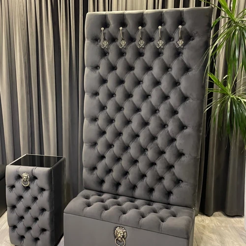 Modernūs ir Klasikiniai Prieškambario Baldai