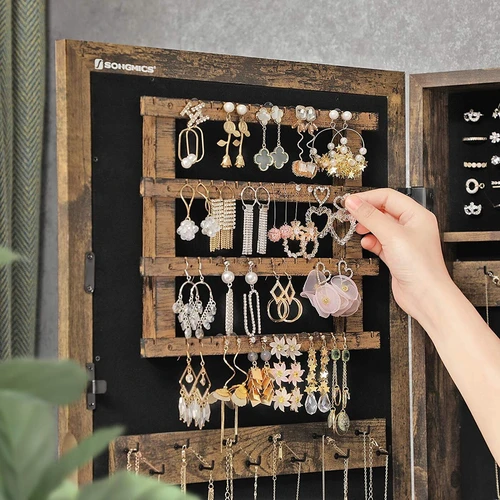 Stilinga SONGMICS papuošalų spintelė – jūsų stiliaus akcentas