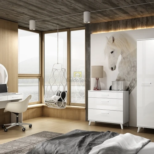 Modernus pakabinamas arba pastatomas veidrodis baltos spalvos