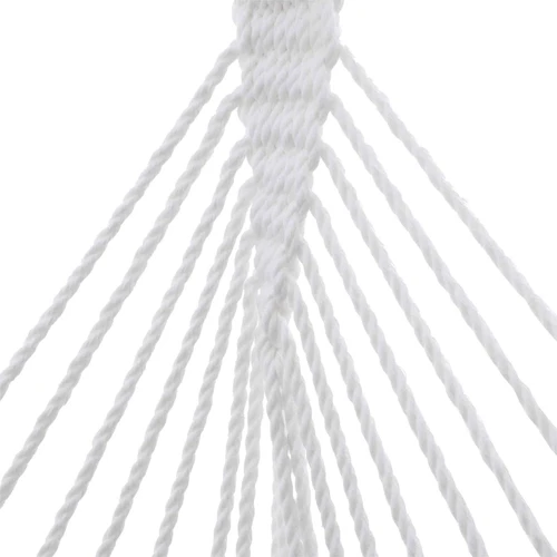 Idealus poilsio kampelis su pakabinama kėde